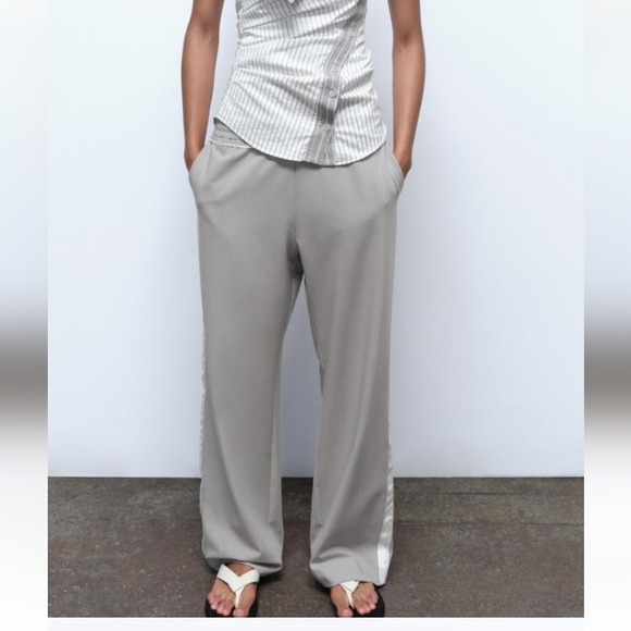 Zara Pants With Side stripe and Elastic waistband with drawstring - Picture 4 of 11